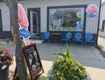 Cutie Pies Baking Company in Sutton storefront